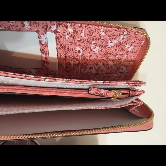 Sold out🤯🤯Michael Kors🔥sale🔥wallets - Picture 4 of 6